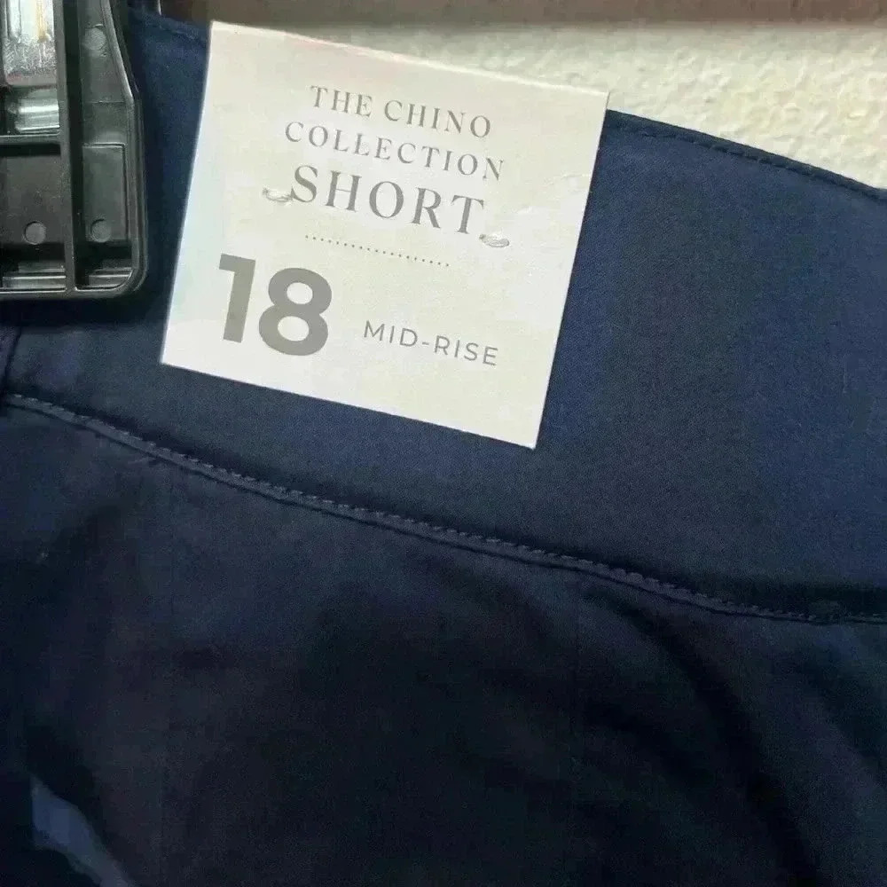 Lane Bryant navy shorts. Size 18 - Picture 4 of 4